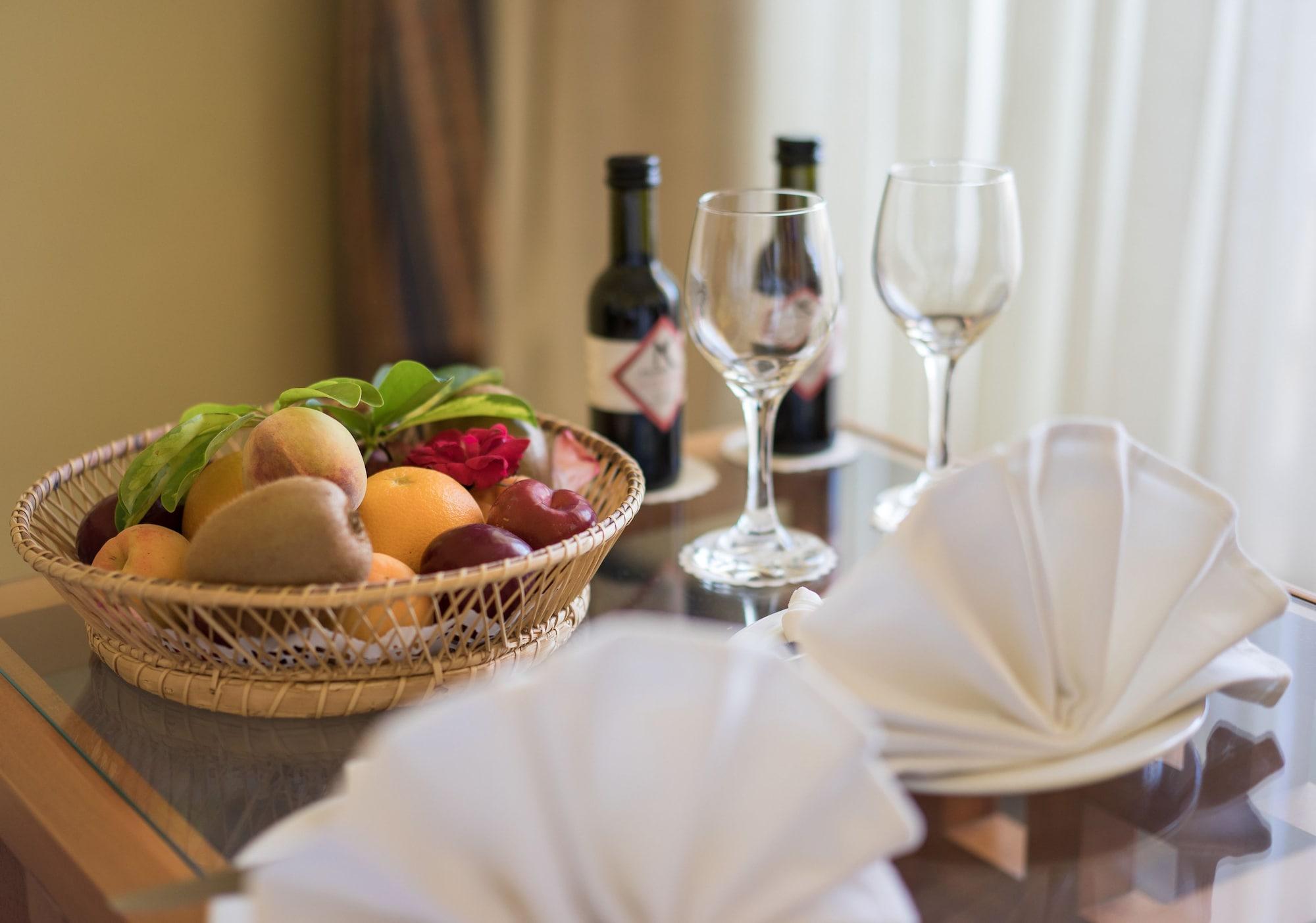Aloe Hotel Paphos Eksteriør billede