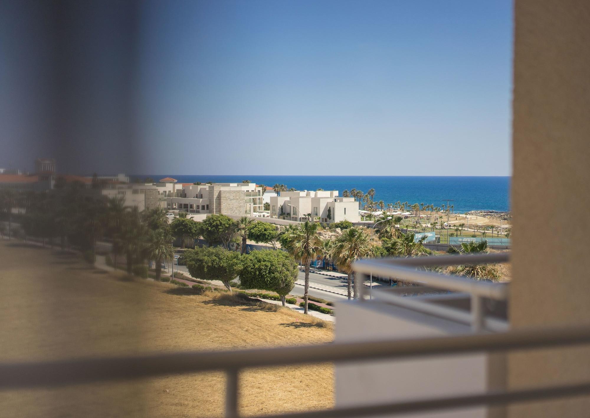 Aloe Hotel Paphos Eksteriør billede