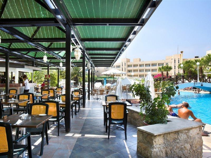 Aloe Hotel Paphos Eksteriør billede