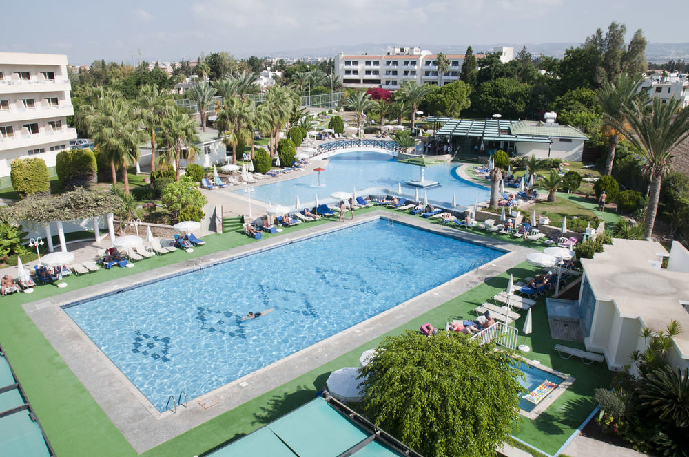 Aloe Hotel Paphos Eksteriør billede