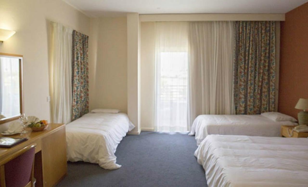 Aloe Hotel Paphos Eksteriør billede